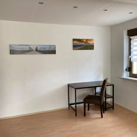 Haus I Wifi I Monteur